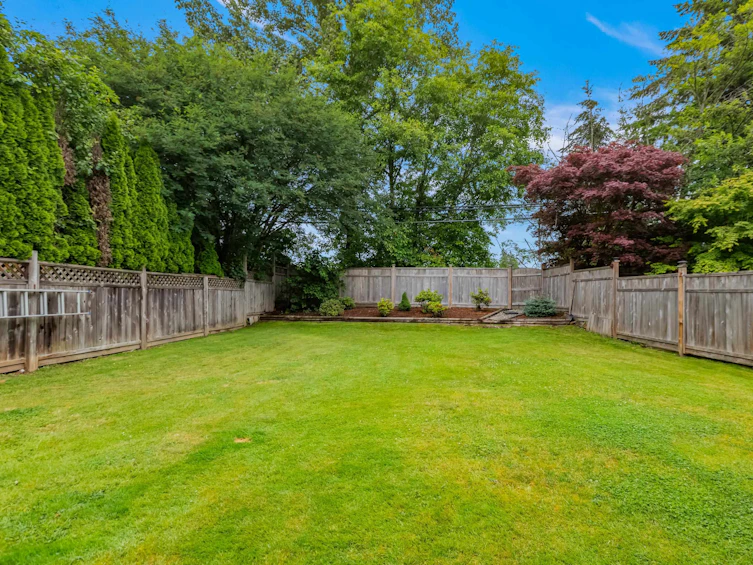 23021 Olund Crescent, Maple Ridge, BC, V2X 9L3 - 23