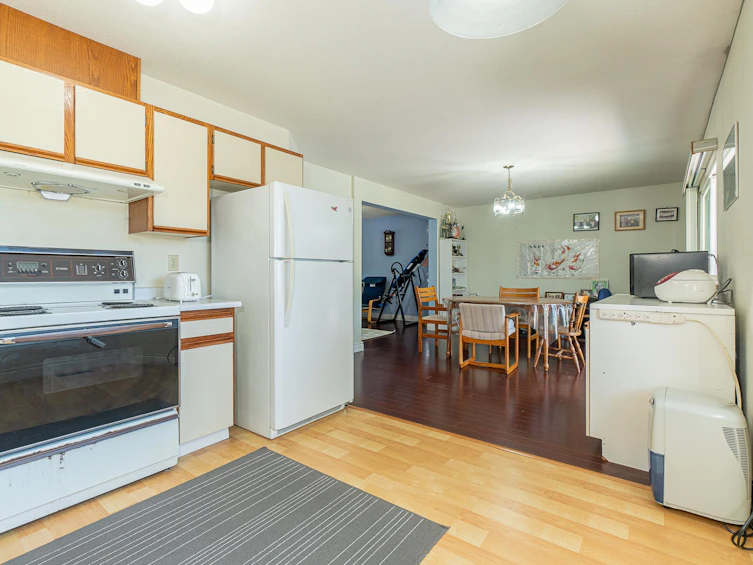 13366 82b Avenue, Surrey, BC, V3W 0H1 - 14
