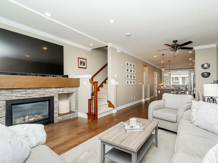 11-17171 2b, Surrey, BC, V3Z 9R1 - 8