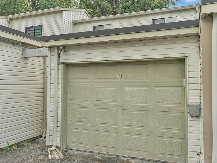 71-8555 King George Boulevard, Surrey, BC, V3W 5C3 - 31