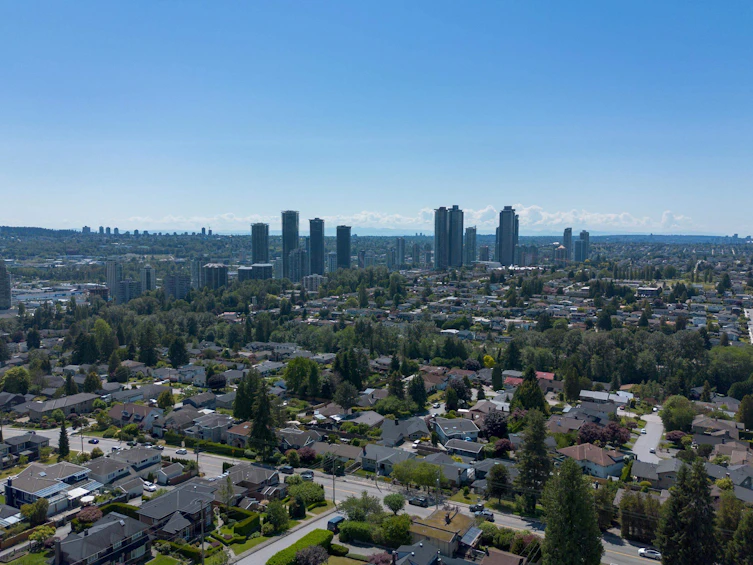5832 Charles Street, Burnaby, BC, V5B 2G4 - 12
