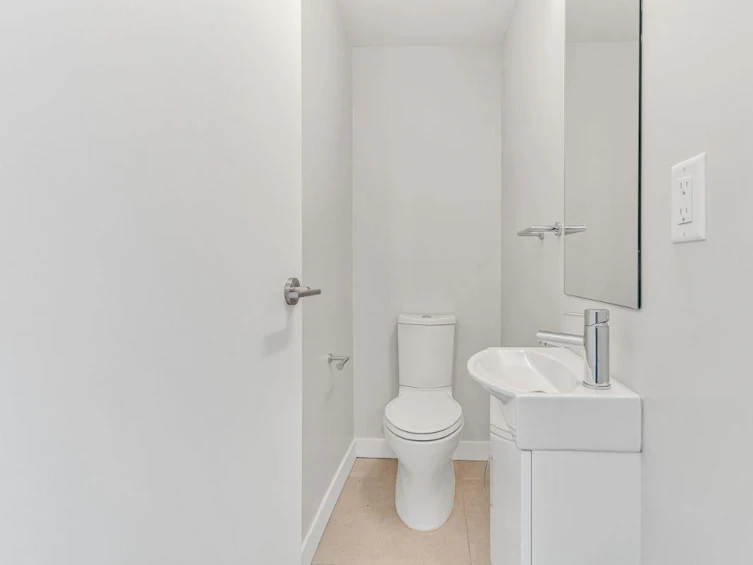 122-649 East 3rd Street, North Vancouver, BC, V7L 1G6 - 10