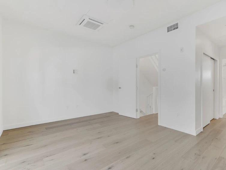 122-649 East 3rd Street, North Vancouver, BC, V7L 1G6 - 20