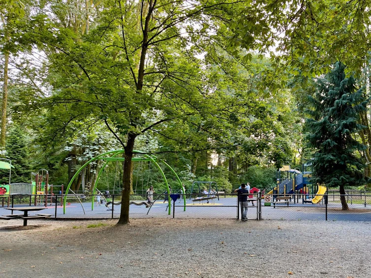 1003-1471 Hunter Street, North Vancouver, BC, V7J 1H3 - 34
