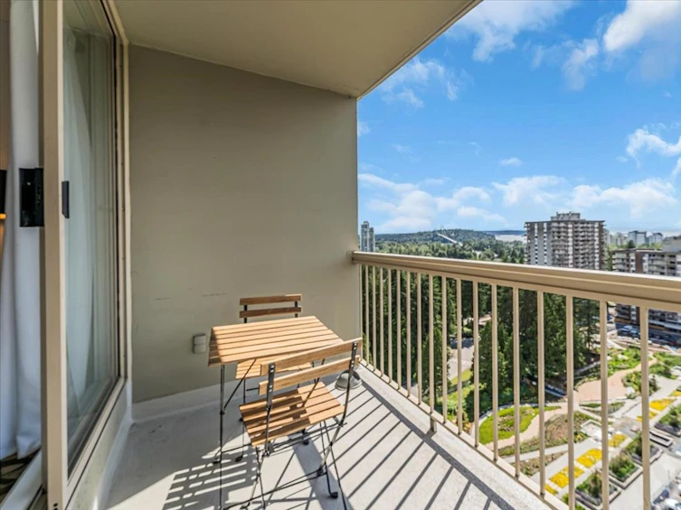 1702-2008 Fullerton Avenue, North Vancouver, BC, V7P 3G7 - 3