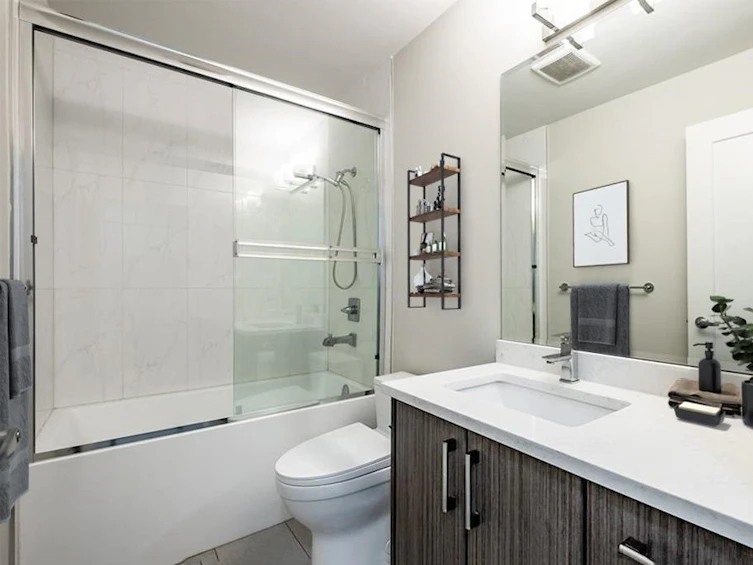 409-13763 101, Surrey, BC, V3T 0N8 - 6