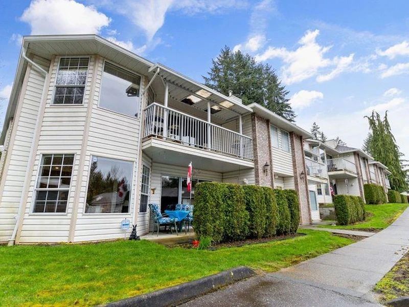 10 - 33123 George Ferguson Way, Abbotsford BC V2S 2L6