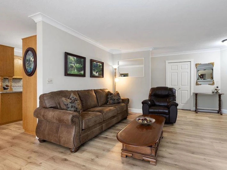 10-33123 George Ferguson, Abbotsford, BC, V2S 2L6 - 9