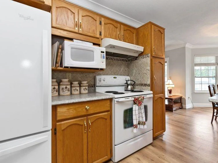 10-33123 George Ferguson, Abbotsford, BC, V2S 2L6 - 15