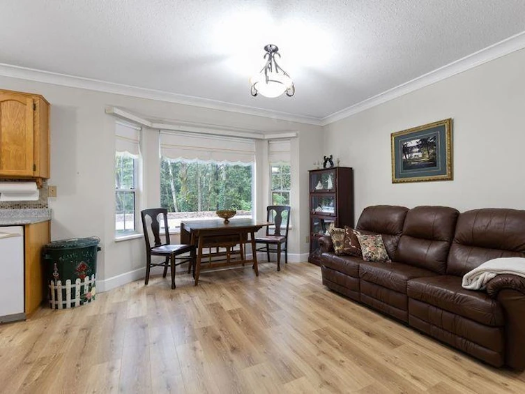 10-33123 George Ferguson, Abbotsford, BC, V2S 2L6 - 16