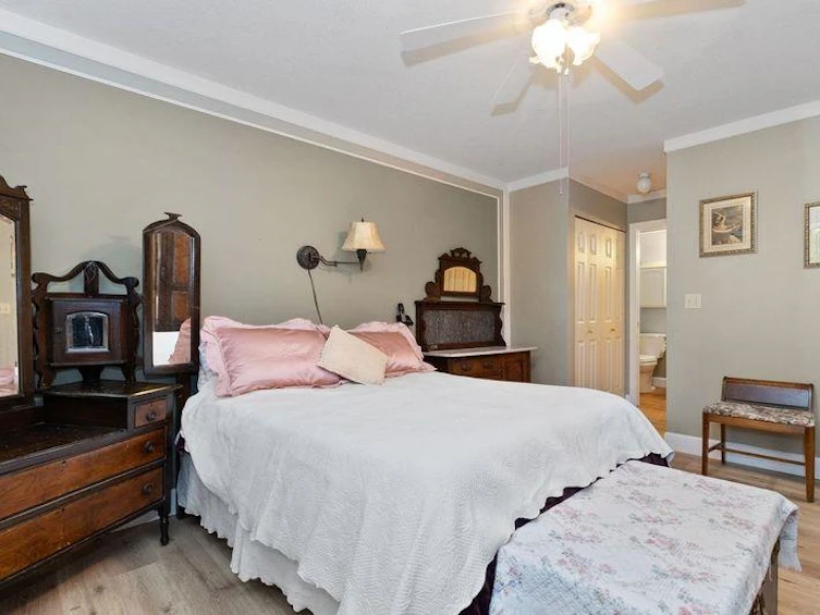 10-33123 George Ferguson, Abbotsford, BC, V2S 2L6 - 22