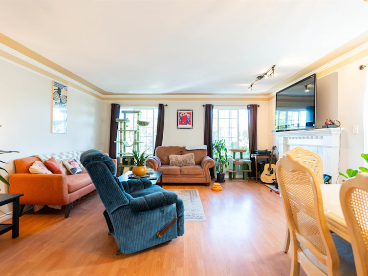 21523 50 Avenue, Langley, BC, V3A 8W1 - 8