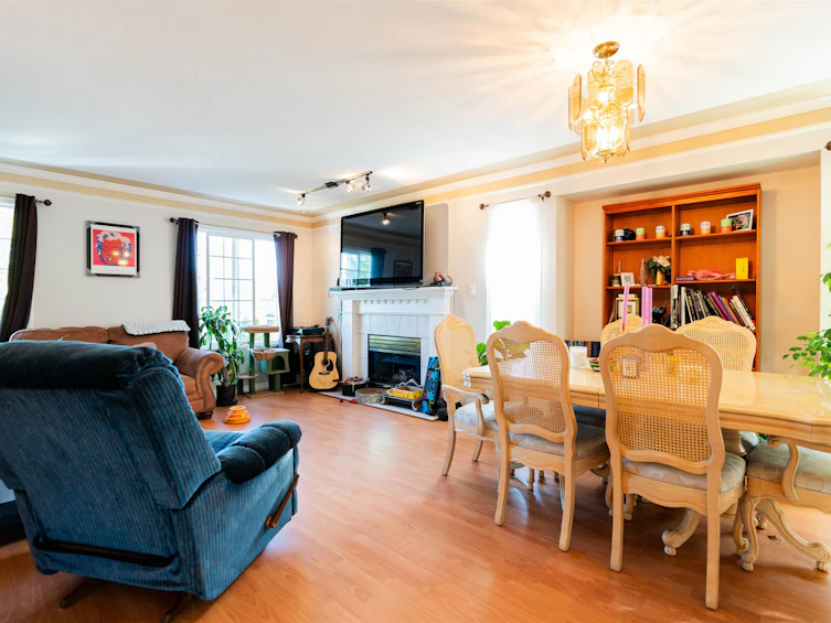 21523 50 Avenue, Langley, BC, V3A 8W1 - 9
