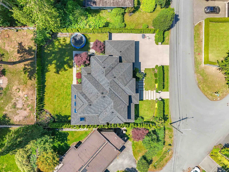 2617 Woodbine Drive, North Vancouver, BC, V7R 2R7 - 40