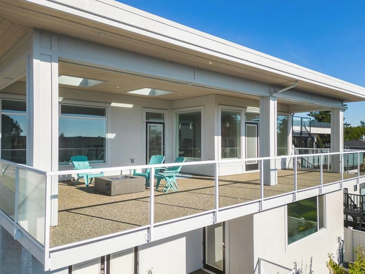 15338 Pacific Avenue, Surrey, BC, V4B 1R2 - 8