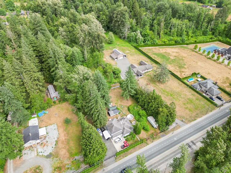 12724 232 Street, Maple Ridge, BC, V2X 6T8 - 7
