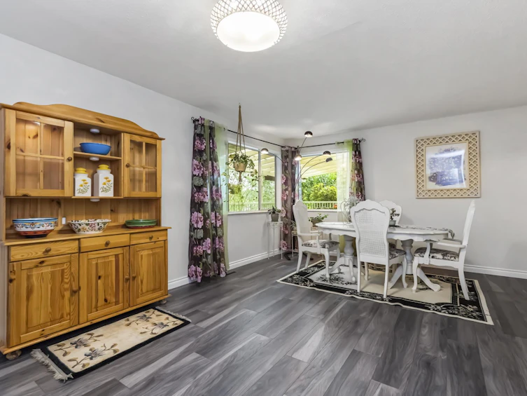 8053 Beaver Drive, Mission, BC, V2V 5T5 - 5