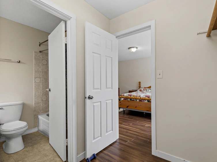8053 Beaver Drive, Mission, BC, V2V 5T5 - 23