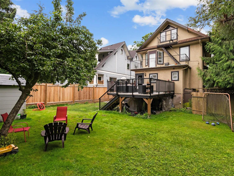 2385 West 7th Avenue, Vancouver, BC, V6K 1Y4 - 19