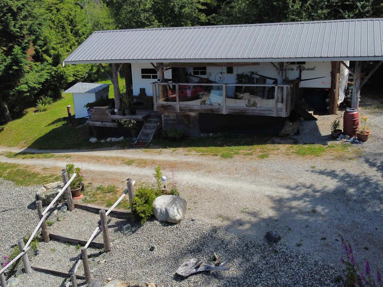 6016 Leaning Tree Road, Halfmoon Bay, BC, V7Z 1C2 - 10