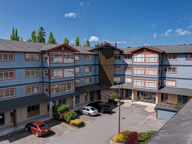 406 - 5631 Inlet Avenue, Sechelt BC