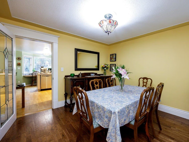 145-145-151 East Kings Road, North Vancouver, BC, V7N 1H4 - 8