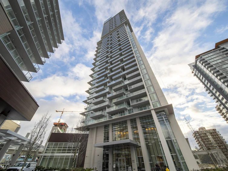 4704-567 Clarke Road, Coquitlam, BC, V3J 0K7