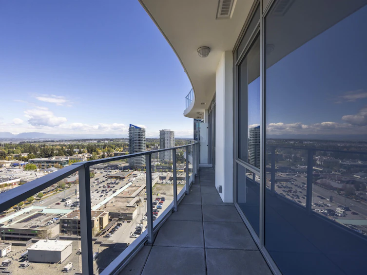 2302-1500 Martin Street, Surrey, BC, V4B 0C2 - 2