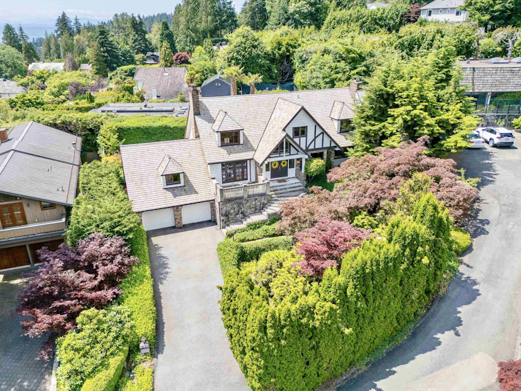 3047 Spencer Close, West Vancouver, BC, V7V 4R8 - 36