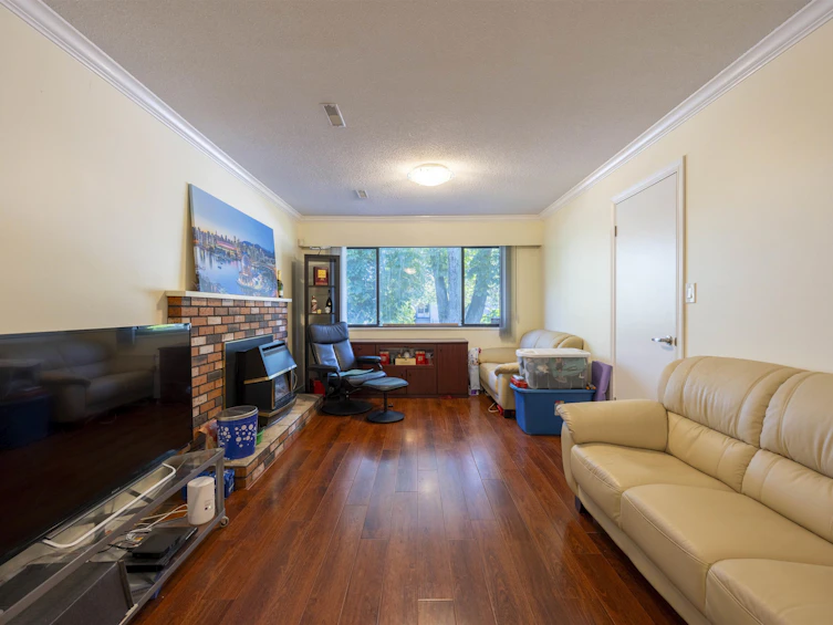 1025 E 53rd Avenue, Vancouver, BC, V5X 1J7 - 5