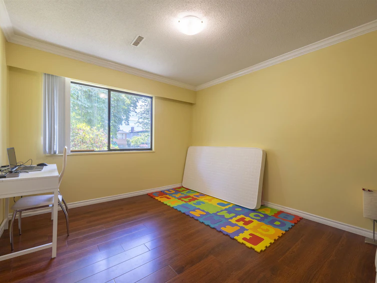 1025 E 53rd Avenue, Vancouver, BC, V5X 1J7 - 9