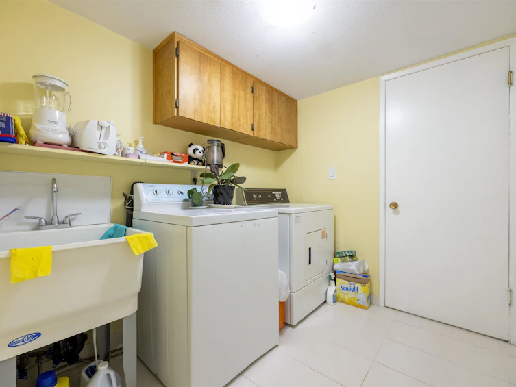 1025 E 53rd Avenue, Vancouver, BC, V5X 1J7 - 12