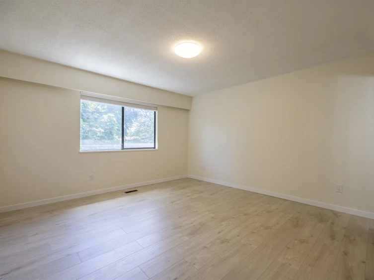 1025 E 53rd Avenue, Vancouver, BC, V5X 1J7 - 36