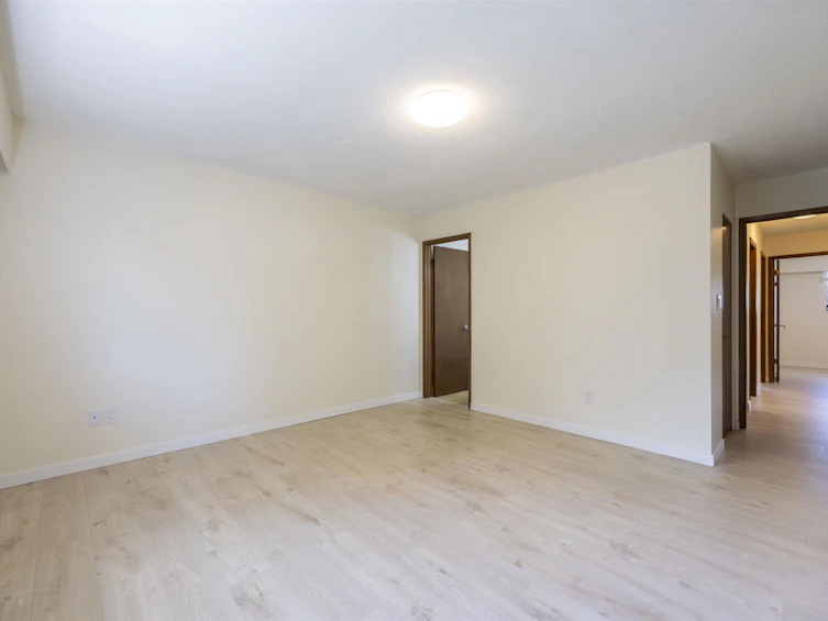 1025 E 53rd Avenue, Vancouver, BC, V5X 1J7 - 37