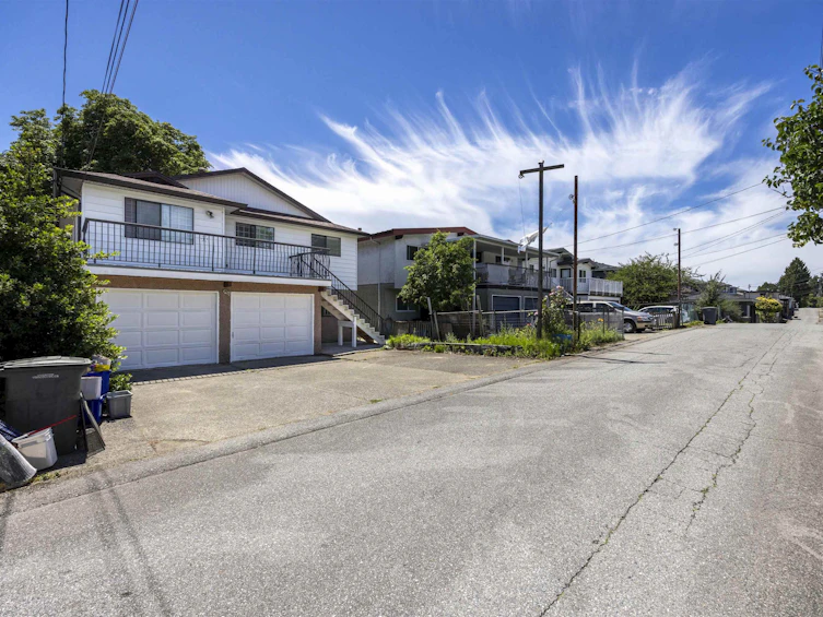 1025 E 53rd Avenue, Vancouver, BC, V5X 1J7 - 39