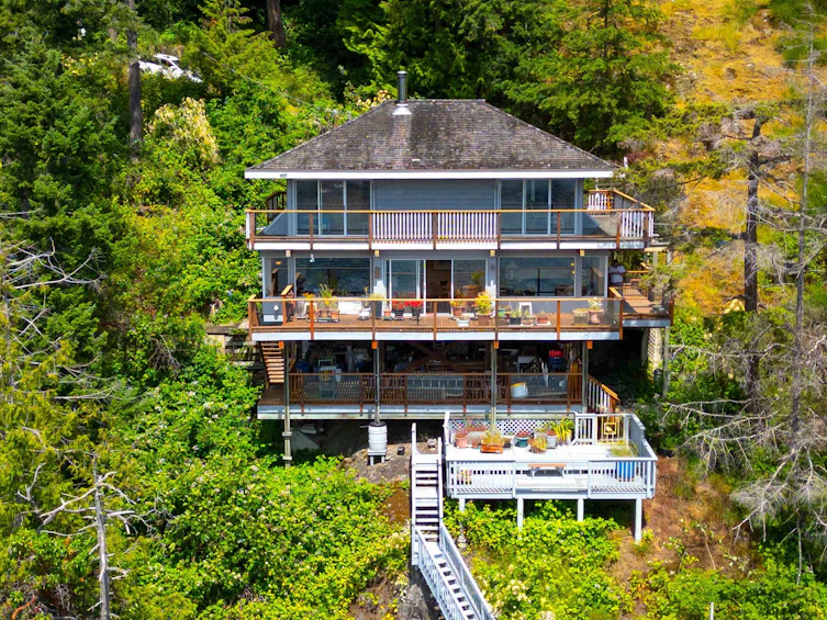 345 David Road, Bowen Island, BC, V0N 1G1 - 2