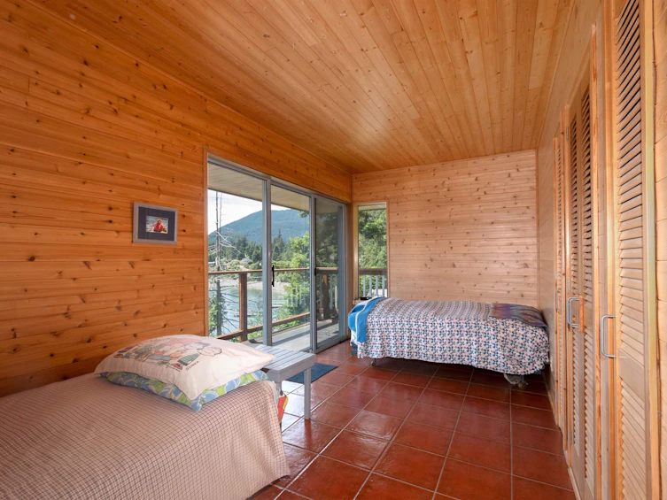 345 David Road, Bowen Island, BC, V0N 1G1 - 16