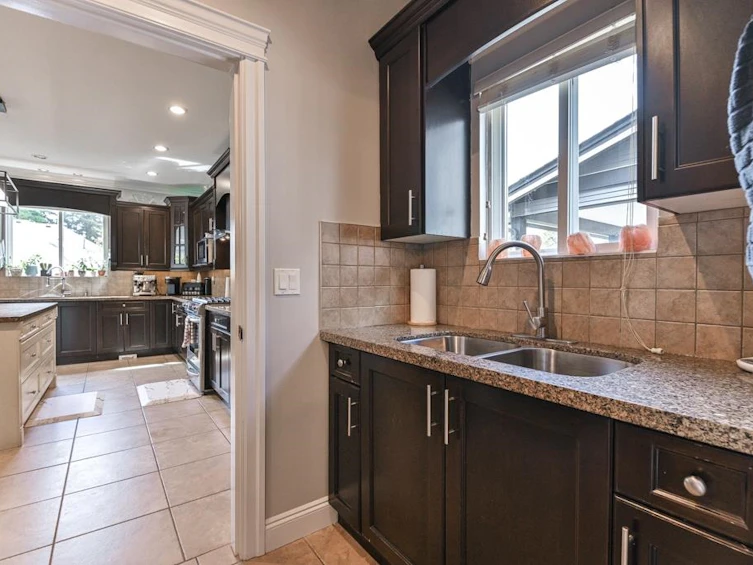 32698 Badger Avenue, Mission, BC, V2V 5H7 - 16