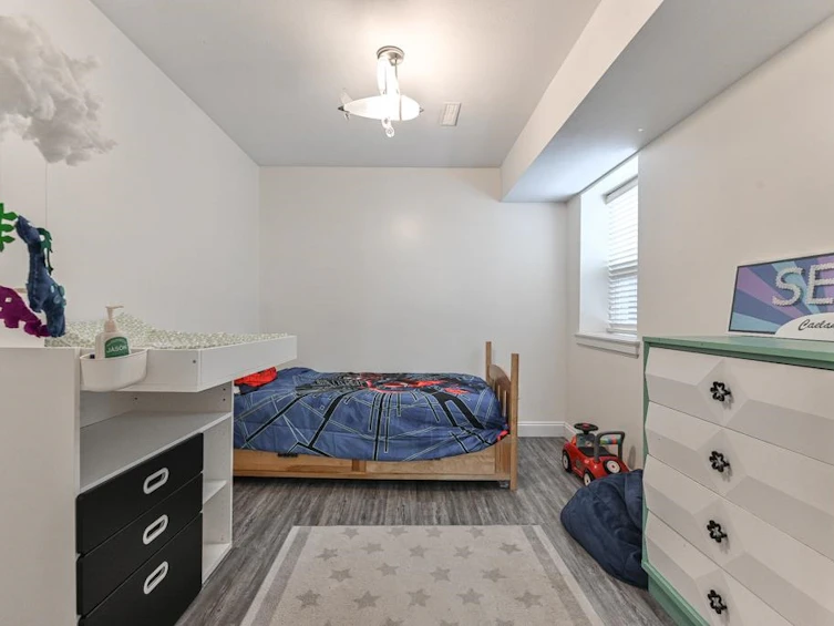 32698 Badger Avenue, Mission, BC, V2V 5H7 - 33