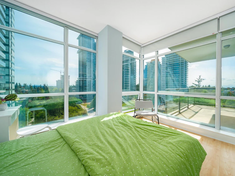 1106-13399 104, Surrey, BC, V3T 0C9 - 13
