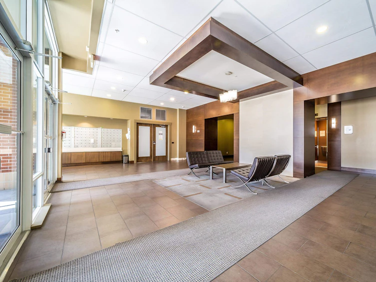 1106-13399 104, Surrey, BC, V3T 0C9 - 23