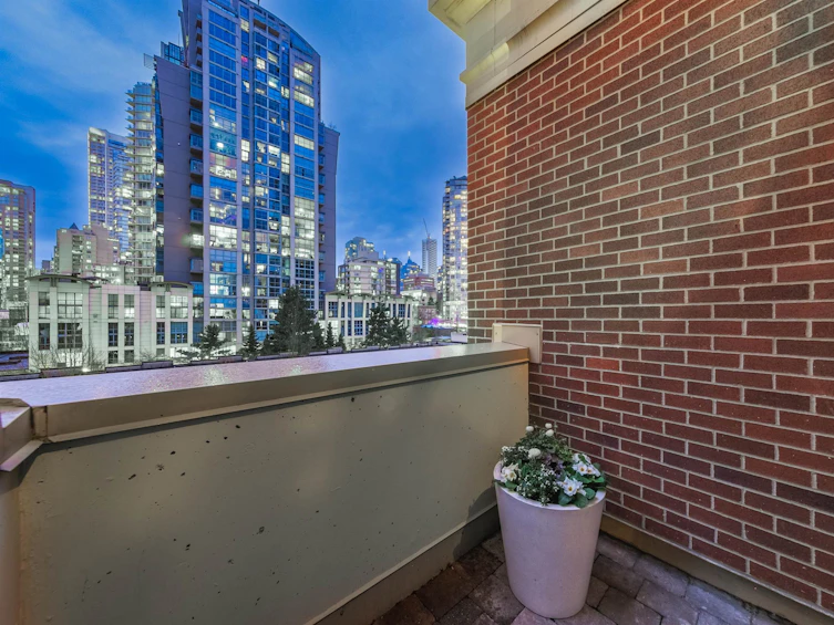 702-1280 Richards Street, Vancouver, BC, V6B 1S2 - 14
