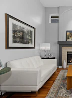 3541 Rosemary Heights Crescent