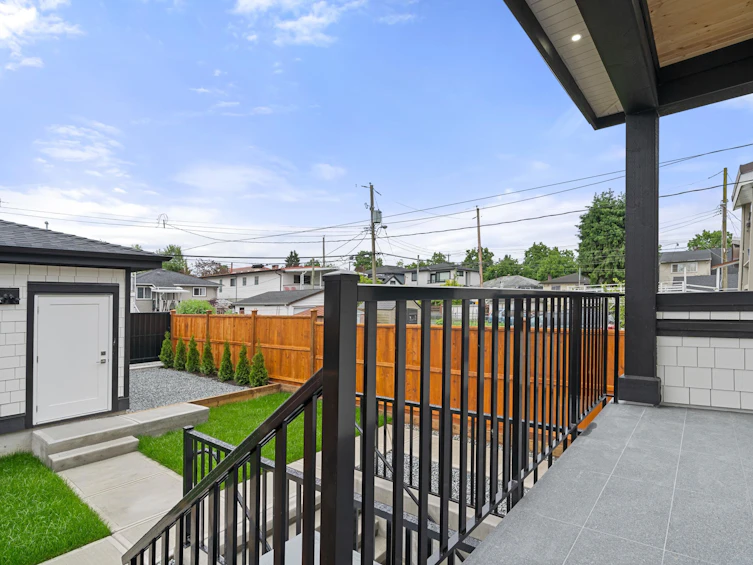 5938 Rupert Street, Vancouver, BC, V5R 2K7 - 15