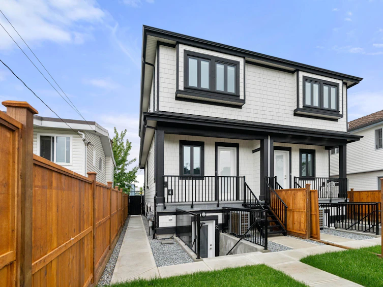 5938 Rupert Street, Vancouver, BC, V5R 2K7 - 32