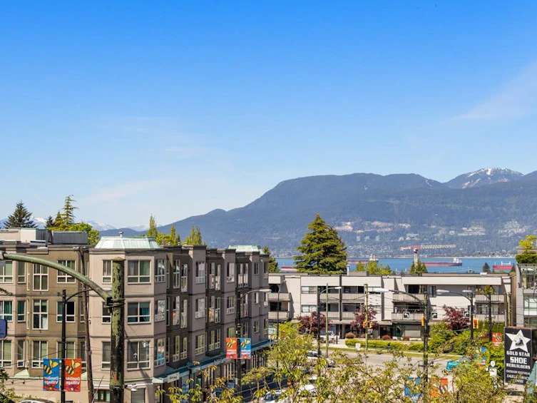 306-3595 West 18th Avenue, Vancouver, BC, V6S 1A9 - 5