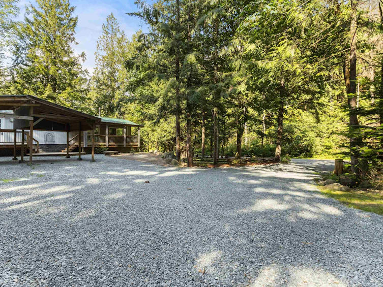 19355 Silverhope Road, Hope, BC, V0X 1L2 - 32