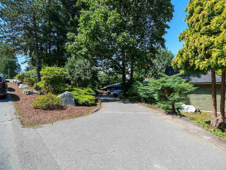 14373 115 Avenue, Surrey, BC, V3R 2P9 - 5