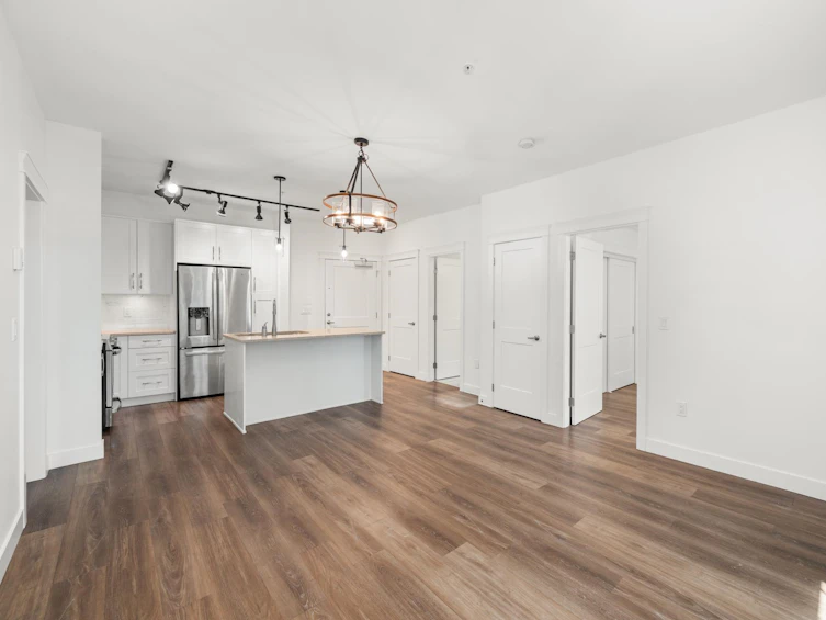 301-11077 Ravine, Surrey, BC, V3T 0R7 - 9