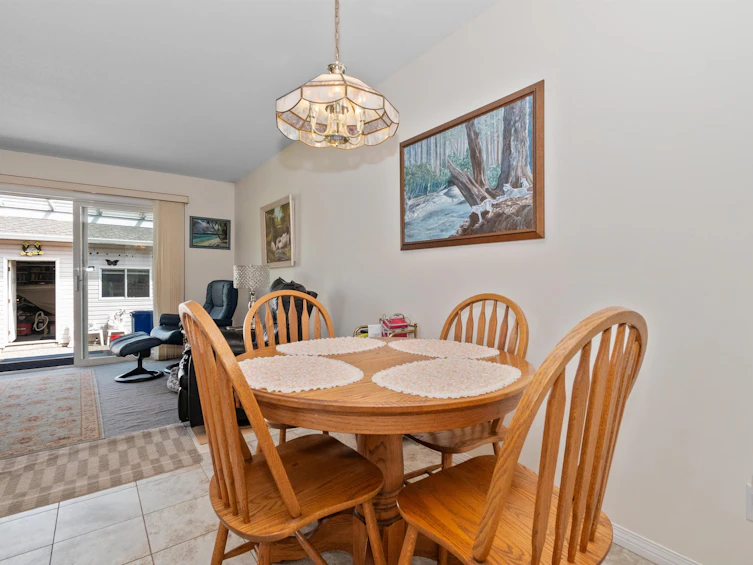 45225 Wells Road, Chilliwack, BC, V2R 1H6 - 10